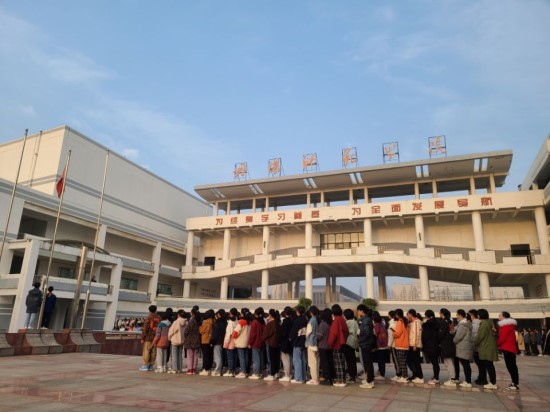 镇江高专丹阳师范学院图片